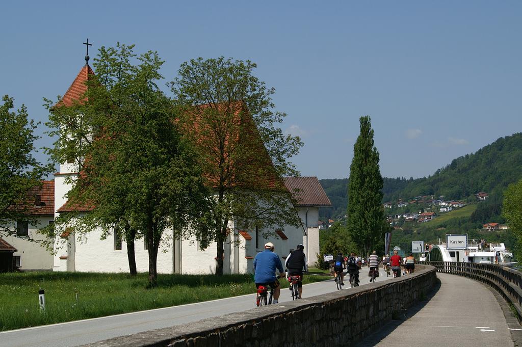 Gaestehaus Donautal Vichtenstein Buitenkant foto